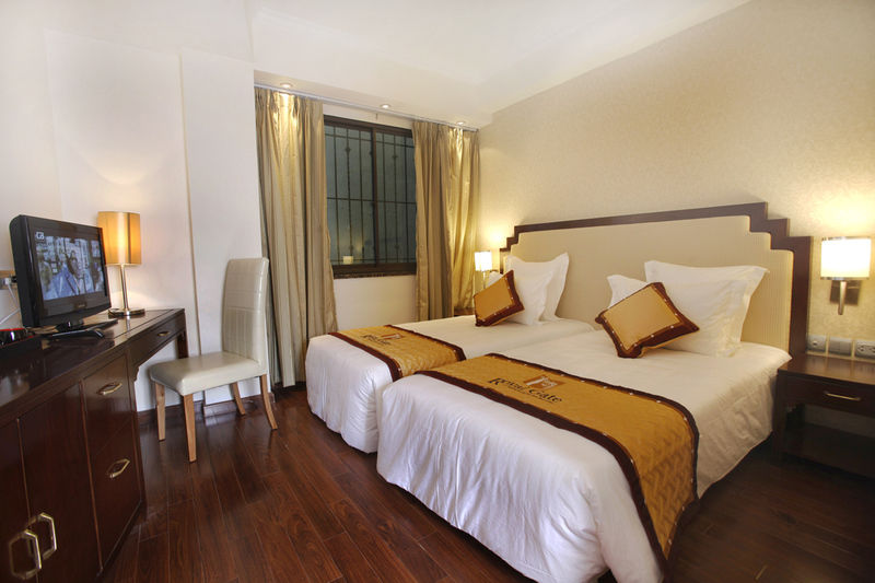 Royal Gate Hotel Hanói Quarto foto