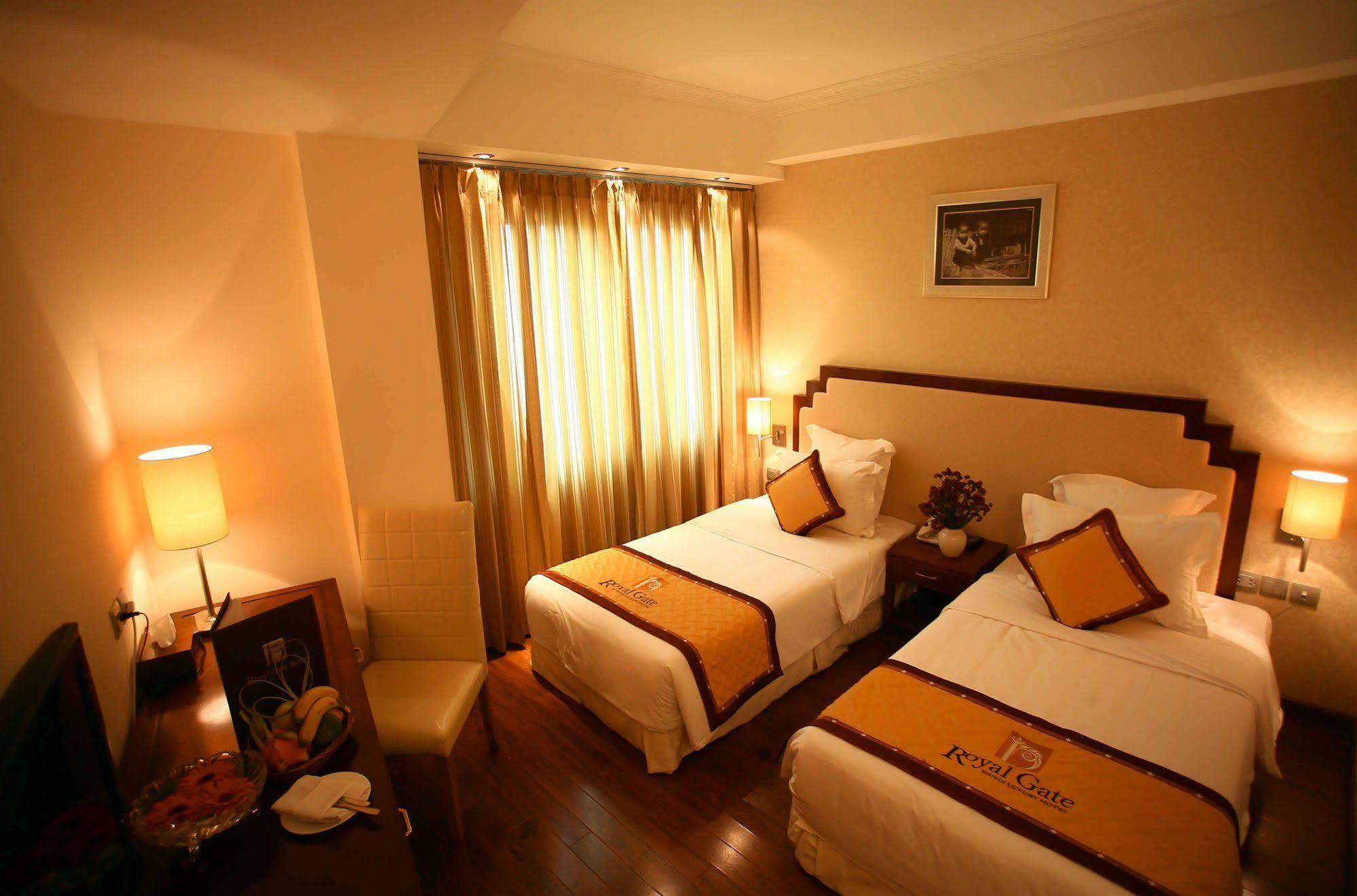 Royal Gate Hotel Hanói Quarto foto